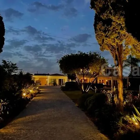 Stunning Holiday In Carvoeiro Villa *