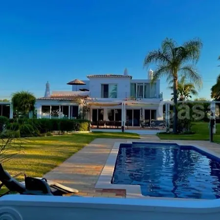 Villa Stunning Holiday In Carvoeiro Lagoa (Algarve)
