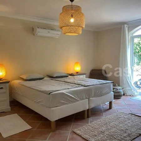 Stunning Holiday In Carvoeiro Villa
